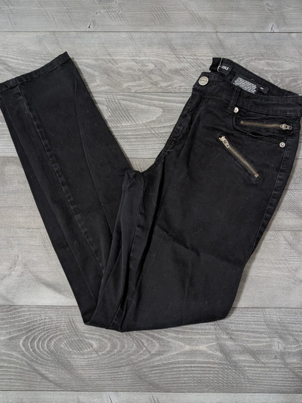 Kenneth Cole Women's Black Skinny Moto Jeans with Zip Details Size 4